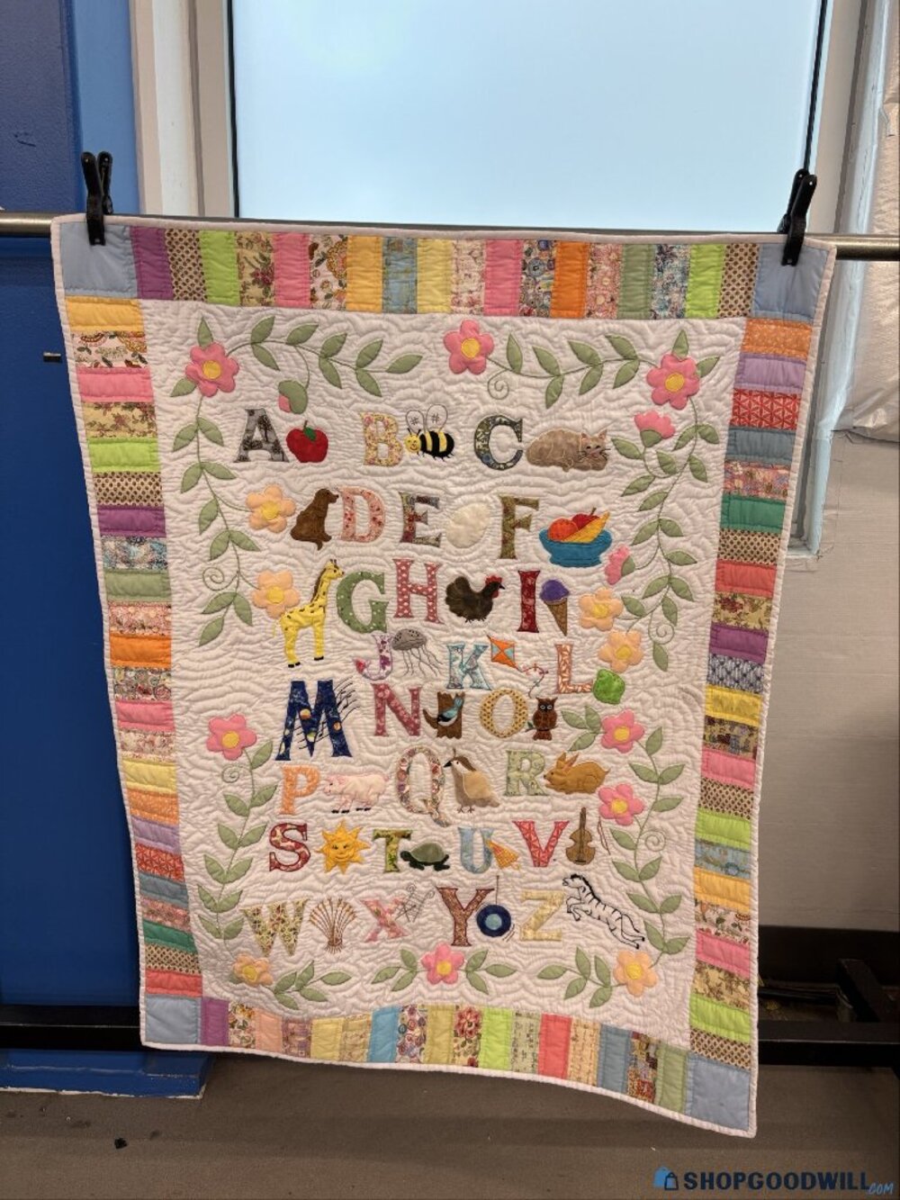 Hawaiian Style ABC Quilt Handmade Cotton Applique Animals & Patchwork Border